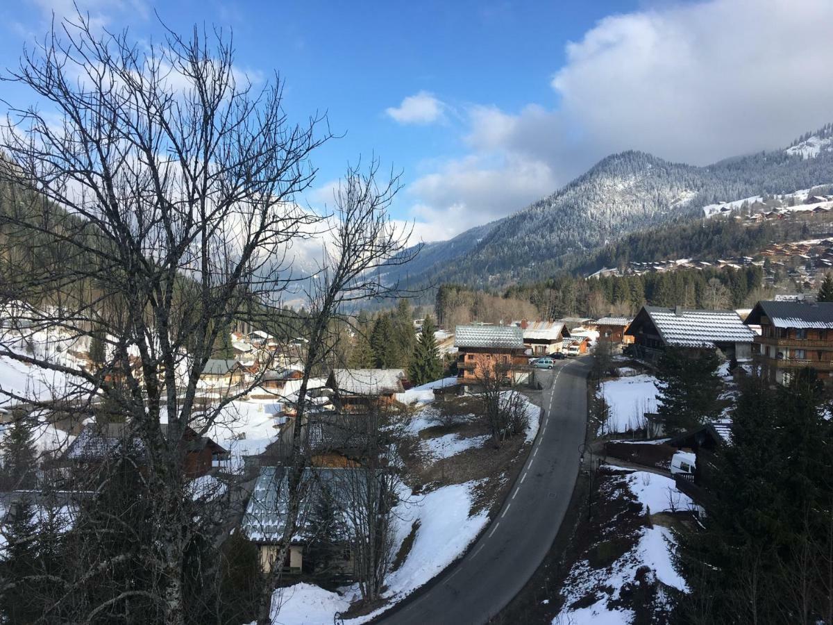 Aparthotel Les 4 Elements Châtel Esterno foto